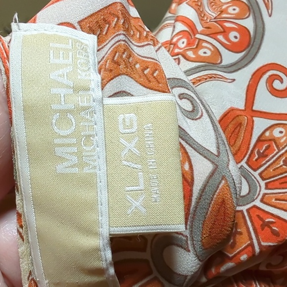 Michael kors silk top xl - Picture 3 of 3